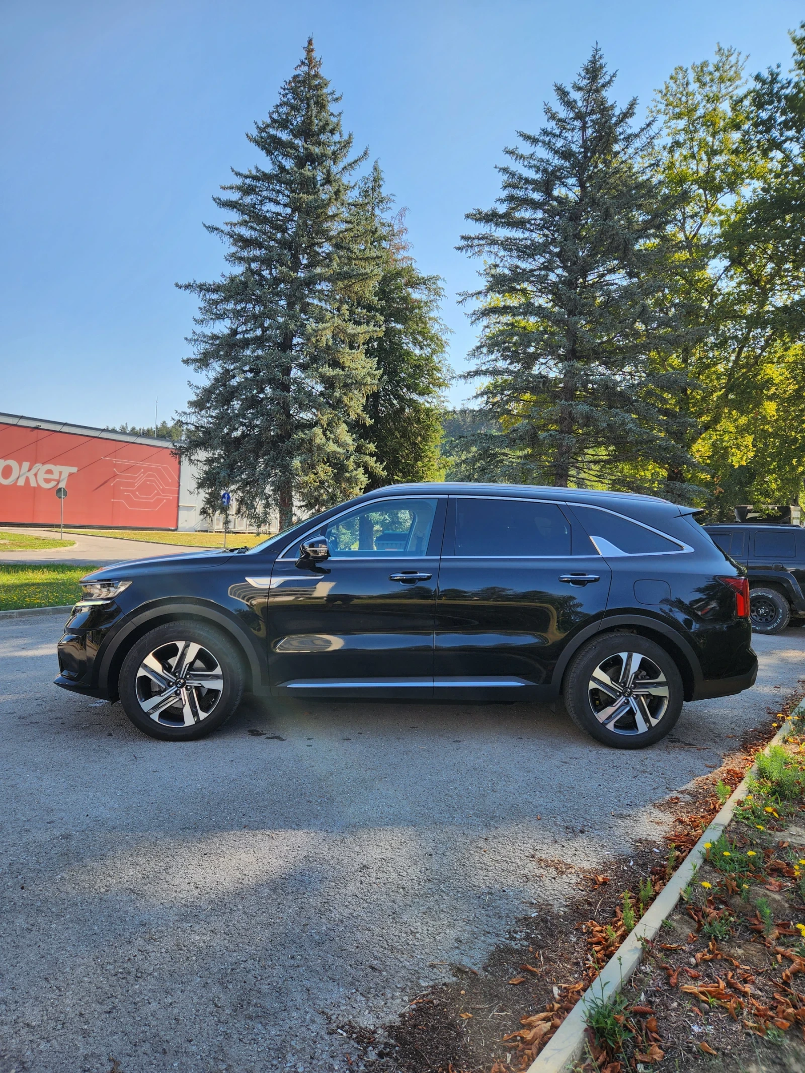 Kia Sorento ПЪЛЕН hybrid, 230к.с КАТО НОВА - изображение 9