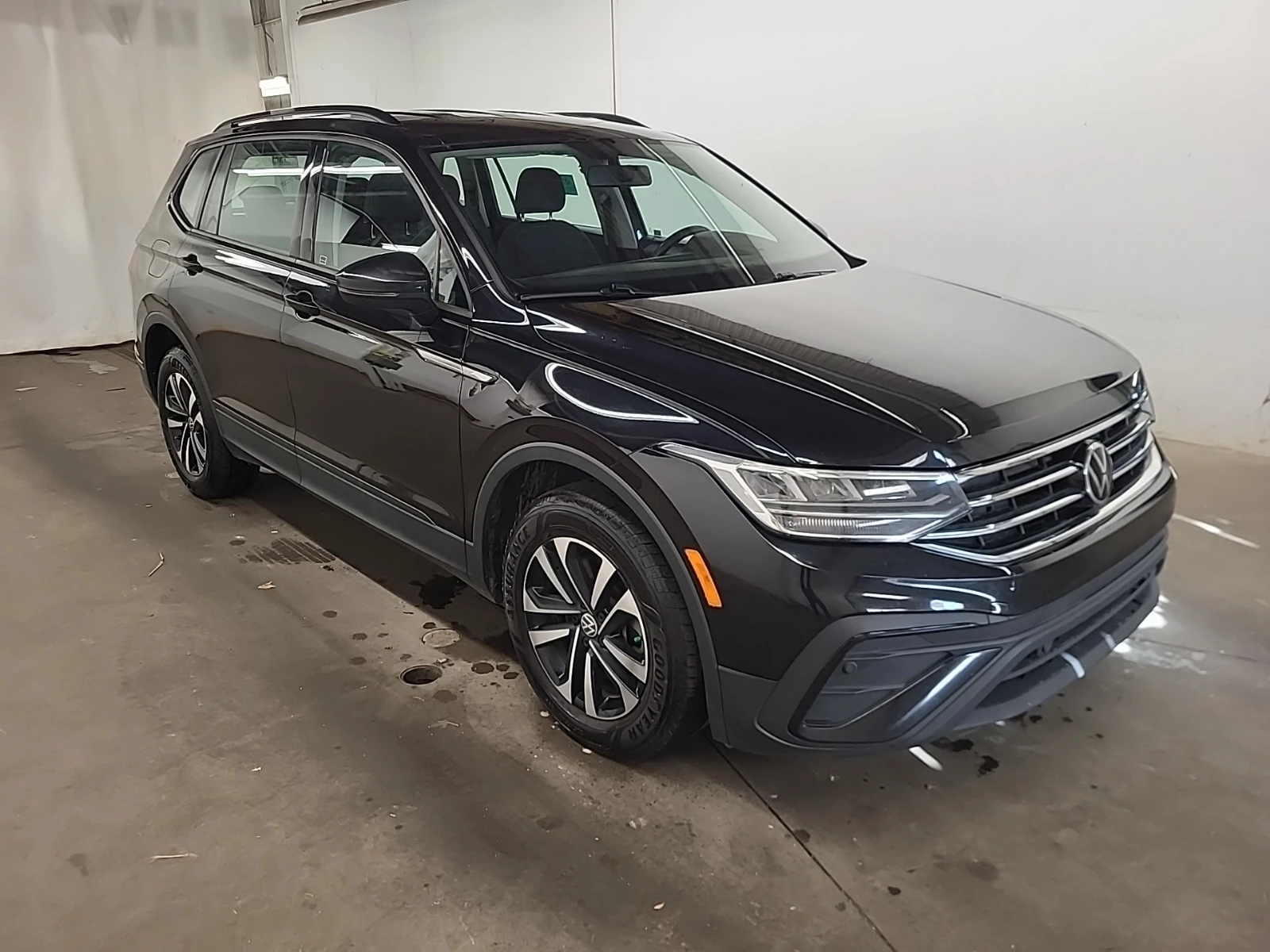 VW Tiguan * CARFAX *    | Mobile.bg   1