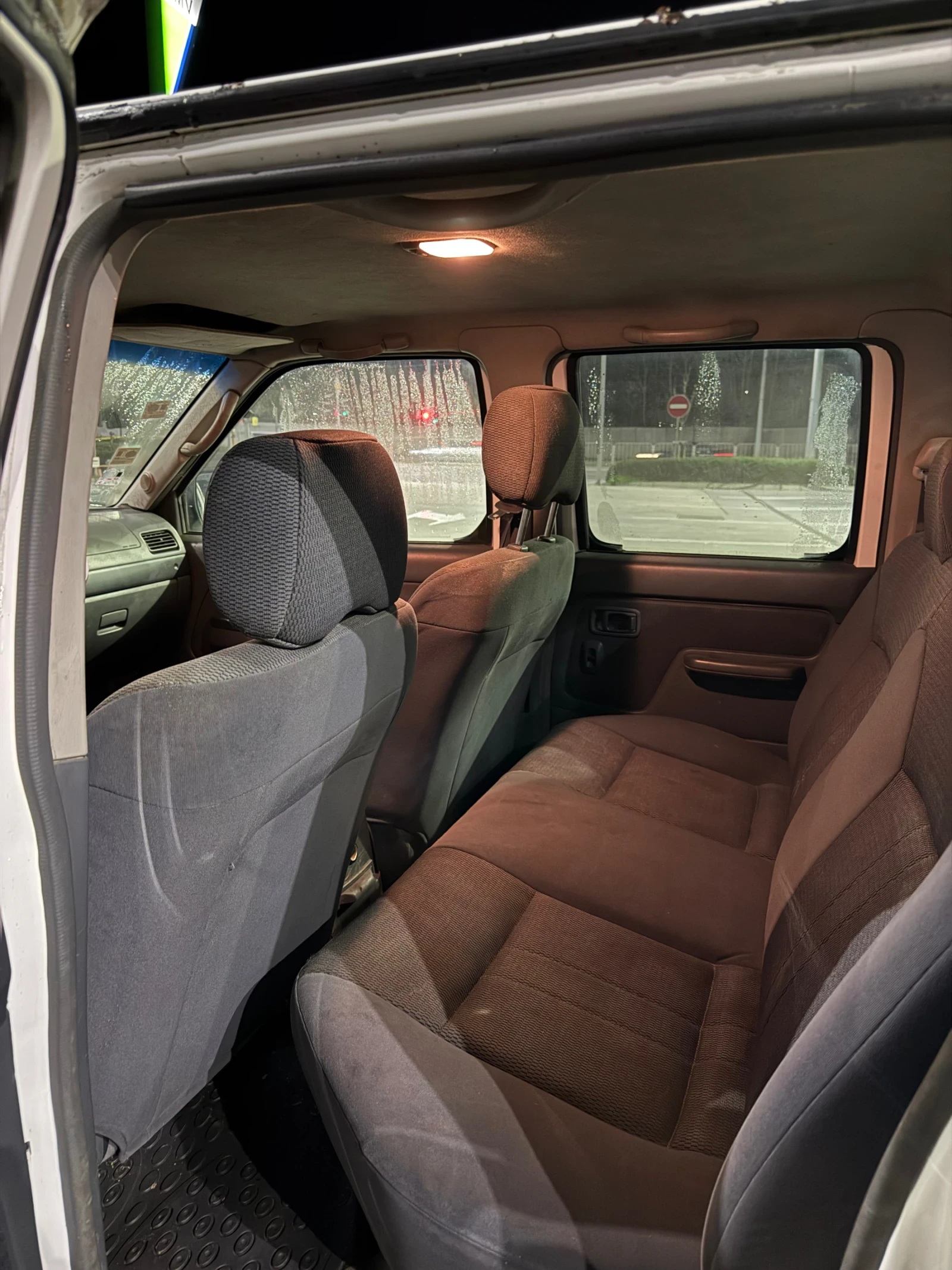 Nissan Navara ��� ������  | Mobile.bg � ����������� 4