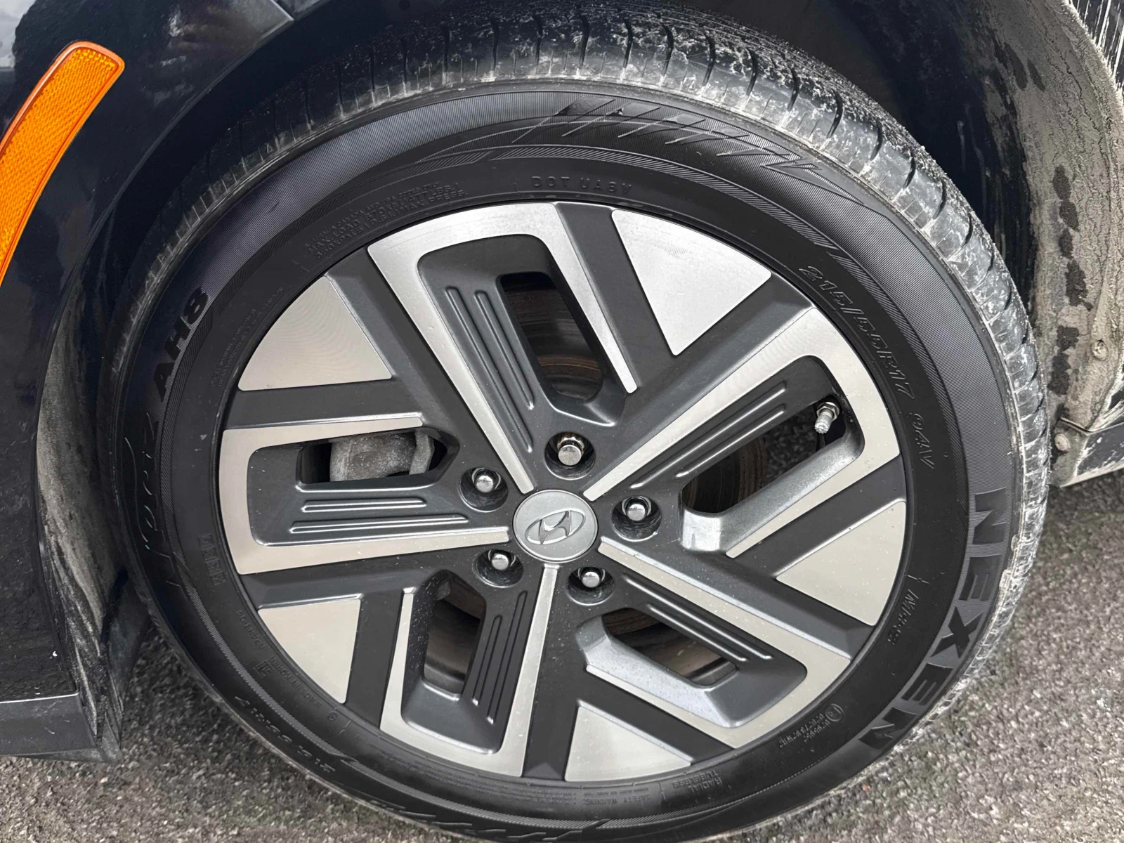 Hyundai Kona ULTIMATE * БЕЗ ИНЦИДЕНТИ * ЕДИН СОБСТВЕНИК * , снимка 6 - Автомобили и джипове - 54100328