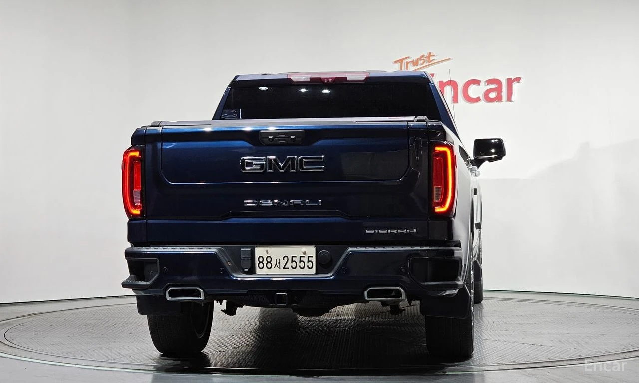 Gmc Sierra DENALI-X* ПОДГРЕВ* ОБДУХВАНЕ* LANE* ASSIST* , снимка 4 - Автомобили и джипове - 54372600