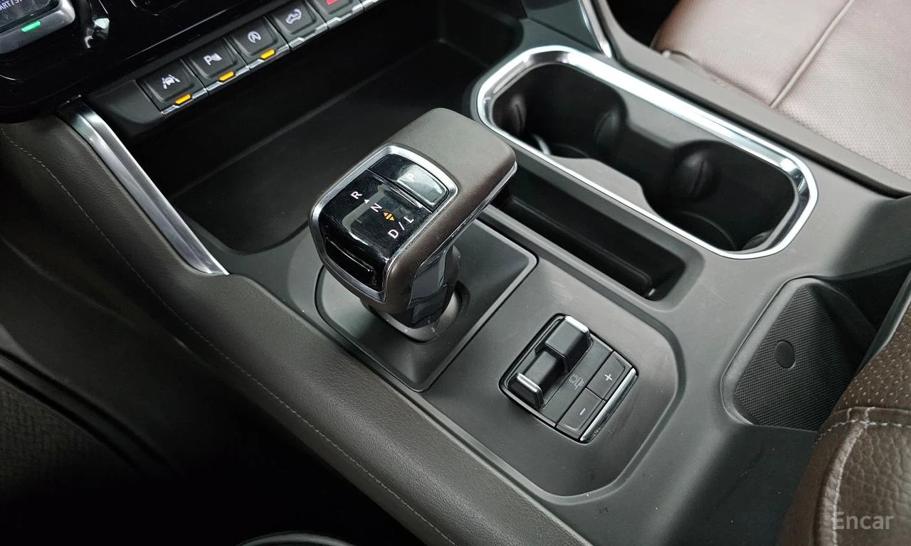 Gmc Sierra DENALI-X* ПОДГРЕВ* ОБДУХВАНЕ* LANE* ASSIST* , снимка 11 - Автомобили и джипове - 54372600