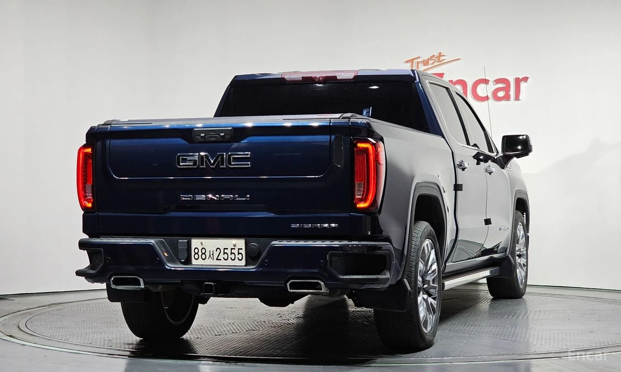 Gmc Sierra DENALI-X* ПОДГРЕВ* ОБДУХВАНЕ* LANE* ASSIST* , снимка 2 - Автомобили и джипове - 54372600