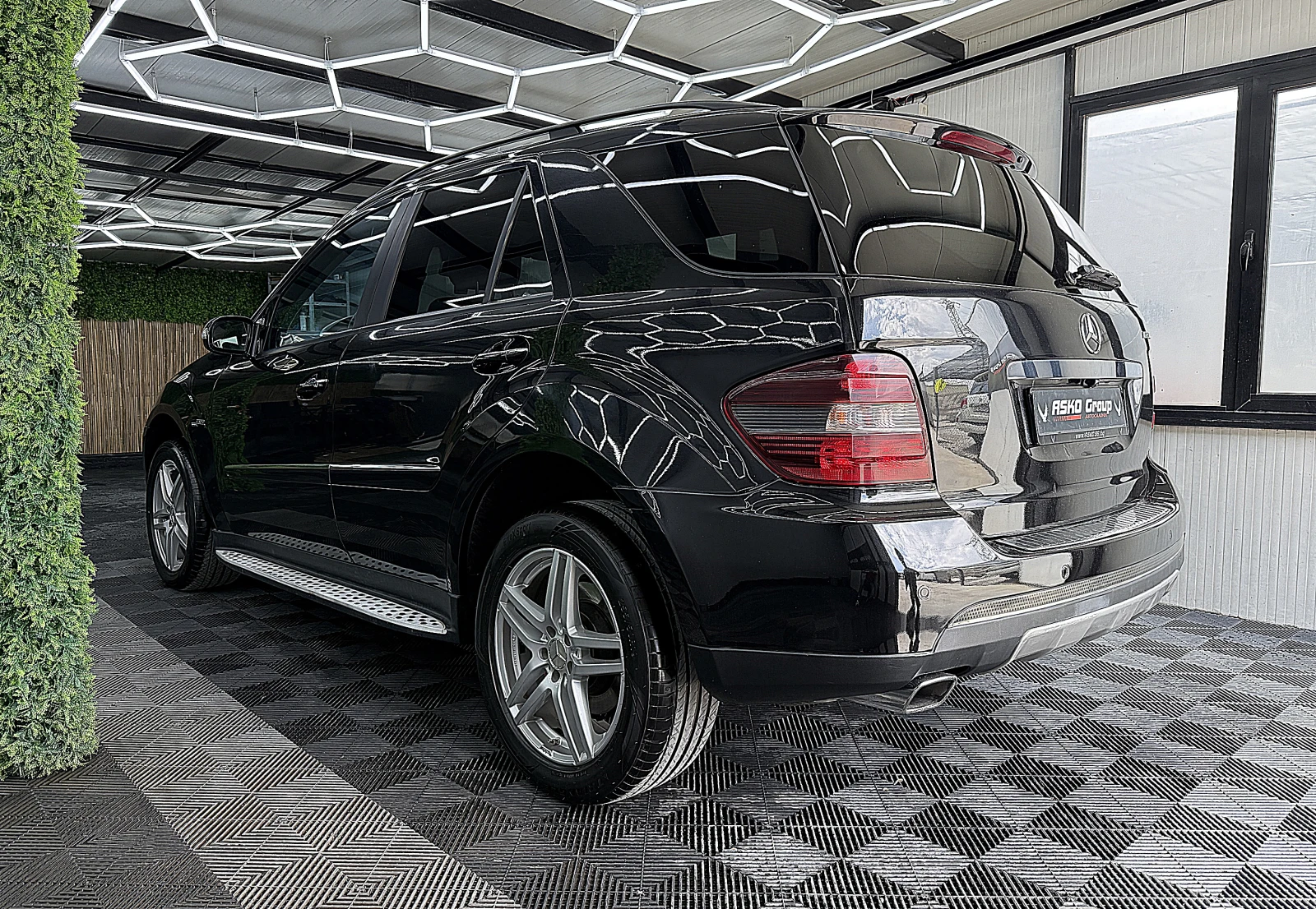 Mercedes-Benz ML 320 NAVI/PODGREV/7-gt/СОБСТВЕН ЛИЗИНГ, снимка 4 - Автомобили и джипове - 54622090