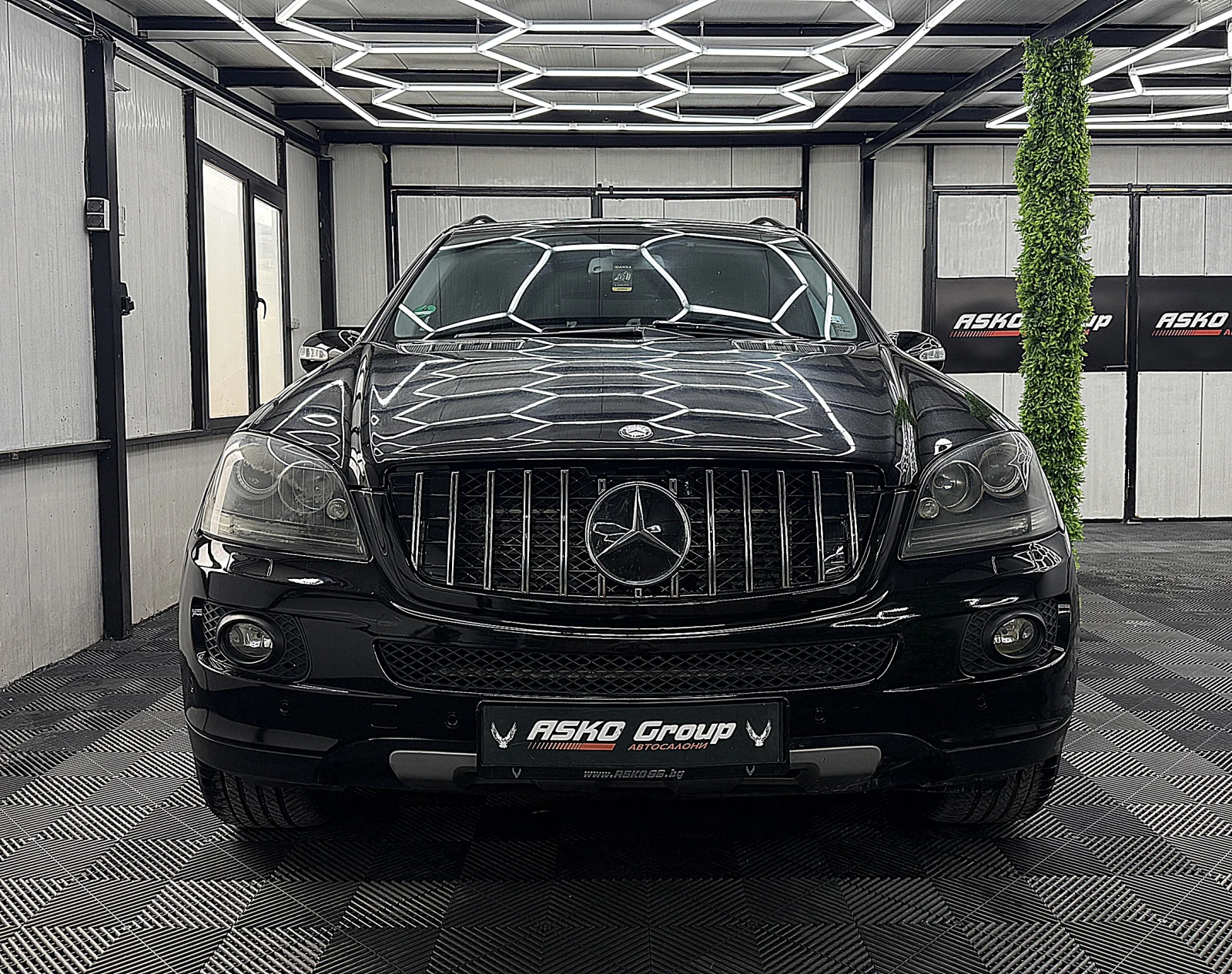 Mercedes-Benz ML 320 NAVI/PODGREV/7-gt/СОБСТВЕН ЛИЗИНГ, снимка 2 - Автомобили и джипове - 54622090