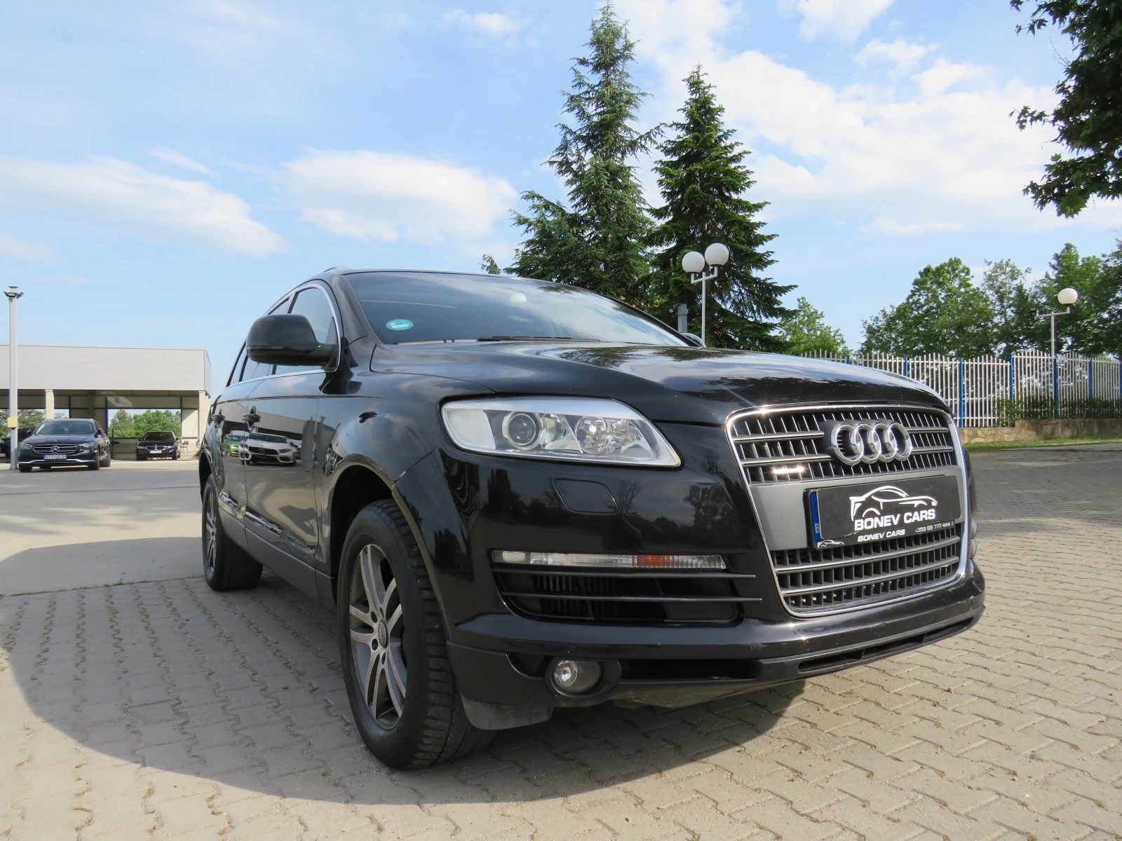 Audi Q7 * 3.0TDI S-LINE 7-МЕСТЕН PANORAMA РЕГИСТРИРАН* , снимка 3 - Автомобили и джипове - 54758035