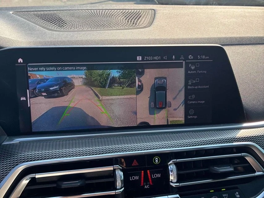 BMW X5 xDrive40i* M-pack* 360* Laser* HUD* Pano* H&K* , снимка 10 - Автомобили и джипове - 55279653