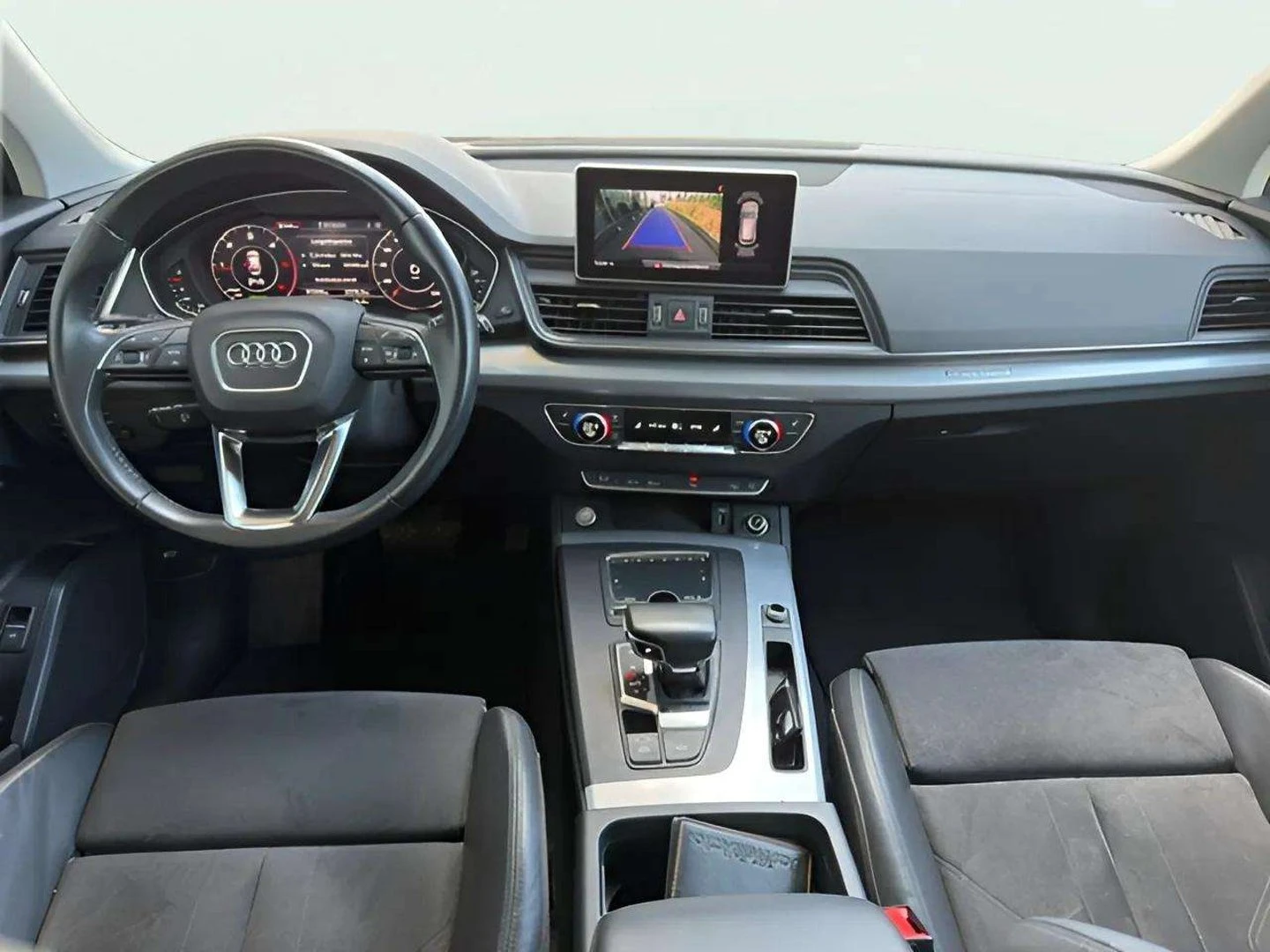 Audi Q5, снимка 8 - Автомобили и джипове - 55526097