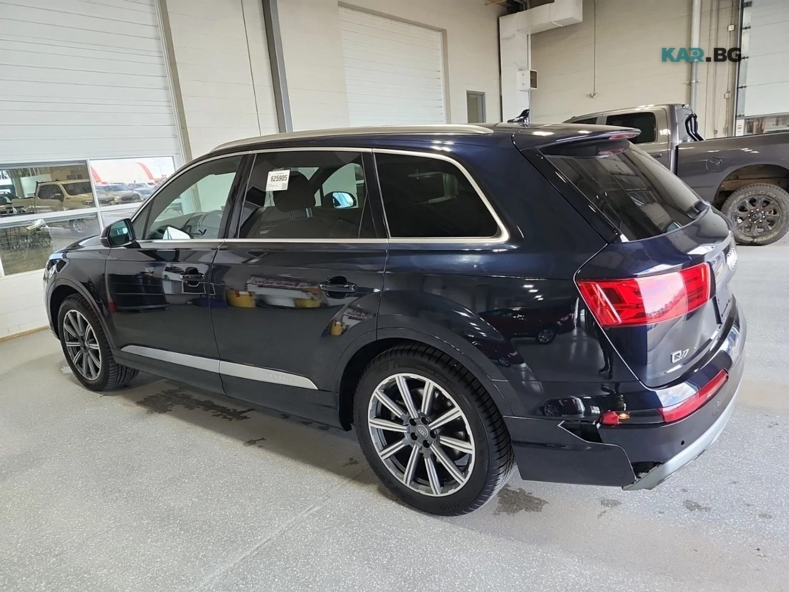 Audi Q7 Technik * АвтоКредит * (ЦЕНА ДО БГ), снимка 4 - Автомобили и джипове - 56040431