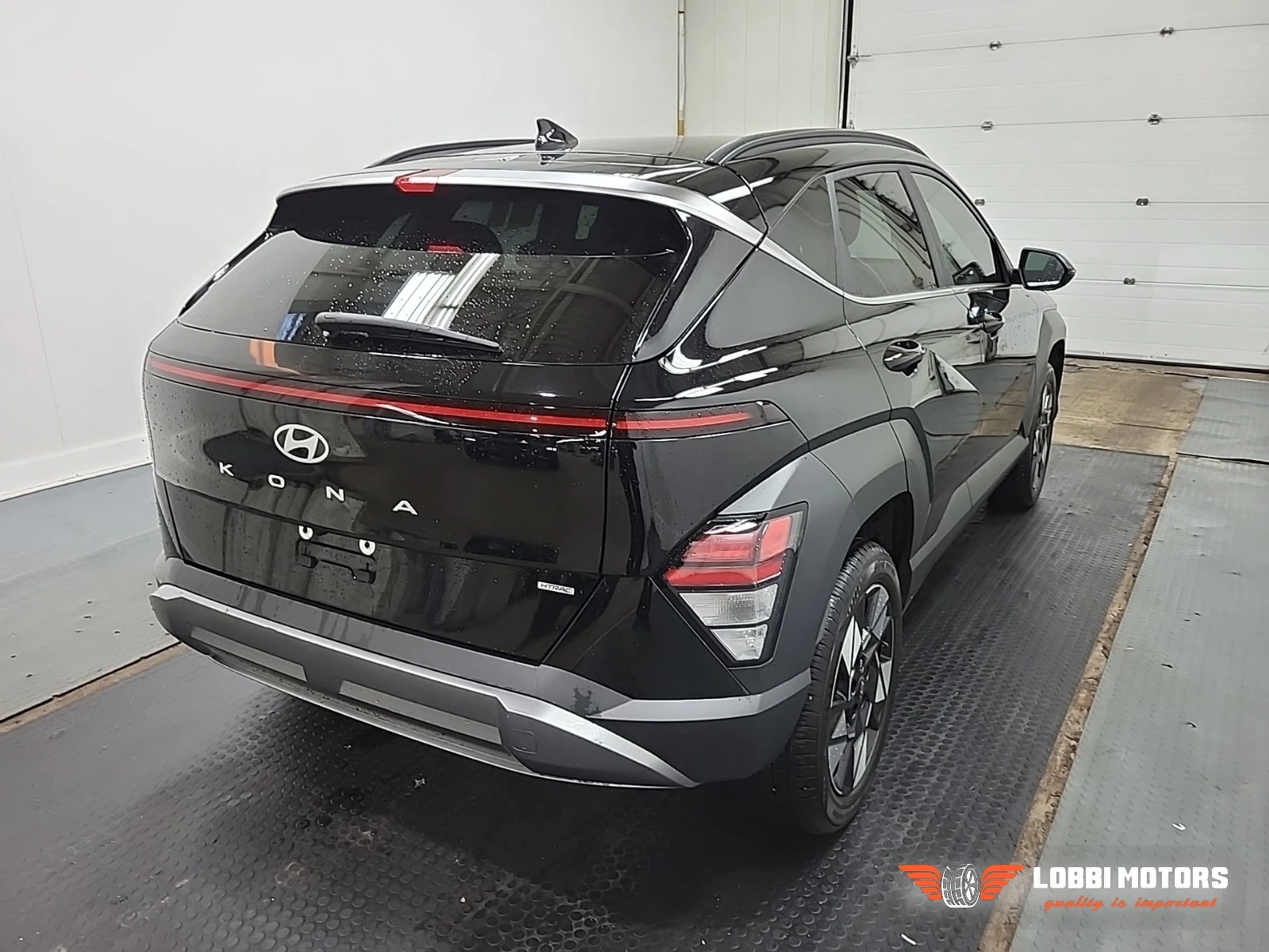 Hyundai Kona, снимка 3 - Автомобили и джипове - 56068266
