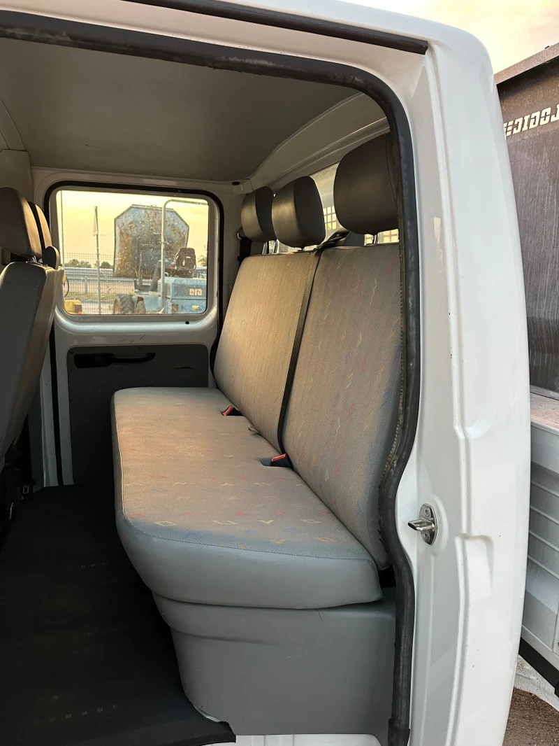 VW T5 2.0TDI* НОВ ВНОС* БОРДОВИ* КЛИМА* ДВОЙНА КАБИНА* , снимка 13 - Бусове и автобуси - 47649171