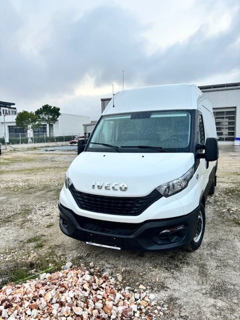 Iveco Daily 35S16V, снимка 9 - Бусове и автобуси - 44966936