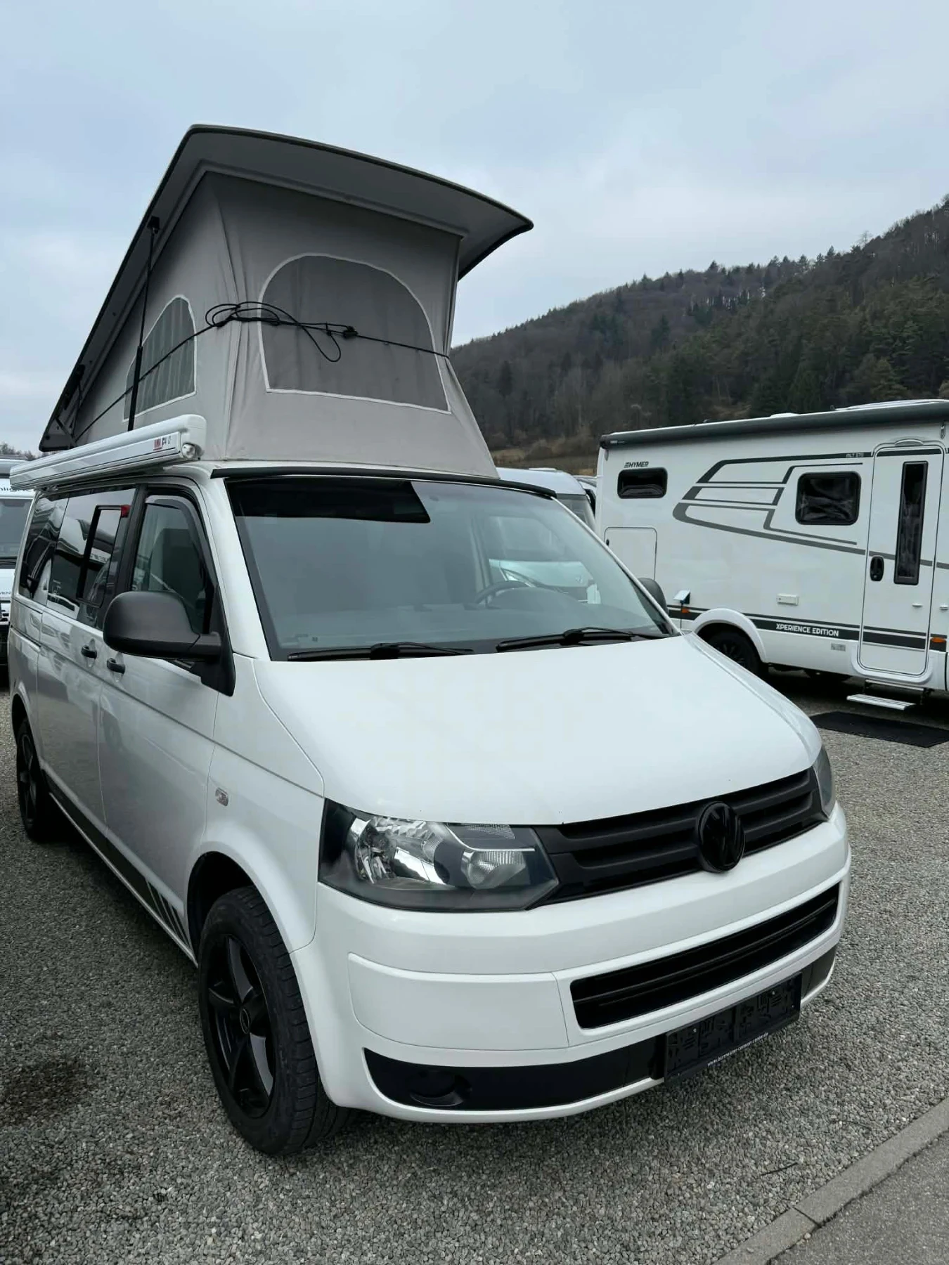 VW California Кемпер, снимка 2 - Бусове и автобуси - 56012209