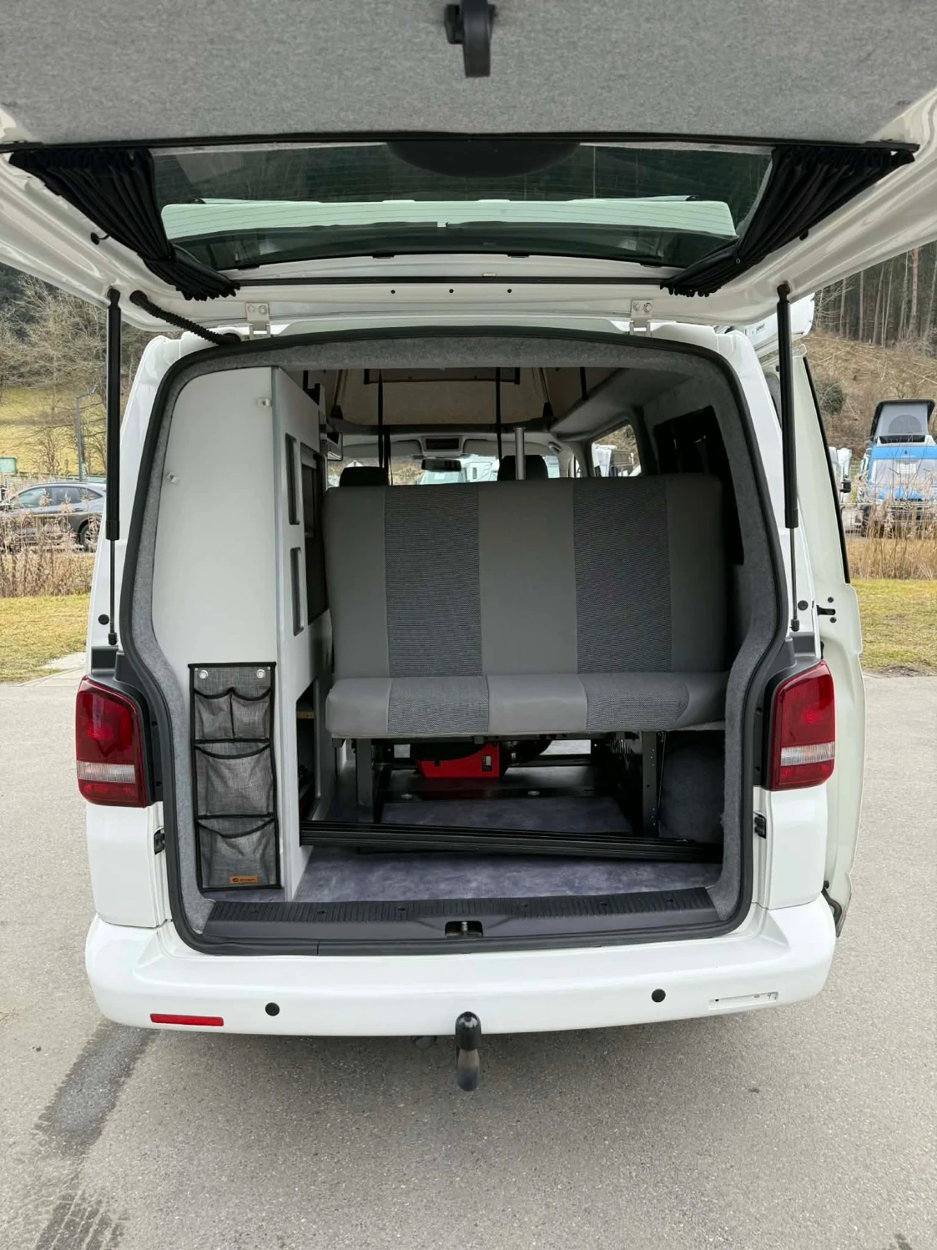 VW California Кемпер, снимка 12 - Бусове и автобуси - 56012209