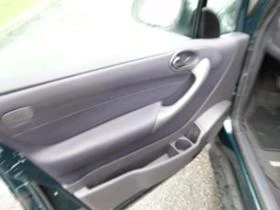 Mercedes-Benz A 180 1.6 BEN, снимка 9