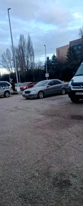 Mercedes-Benz C 220 2.2, снимка 4