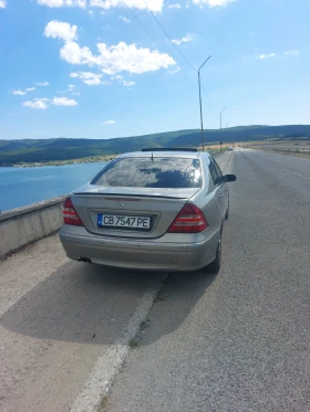Mercedes-Benz C 220 2.2, снимка 11