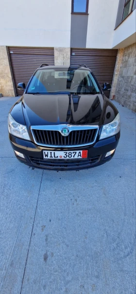 Skoda Octavia 1.4 Бензин Фейслифт, снимка 2