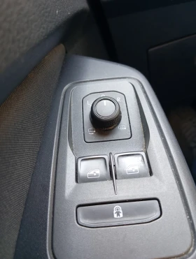 VW Caddy MAX - 40900 лв. / 20911.84 € - 48263693 6