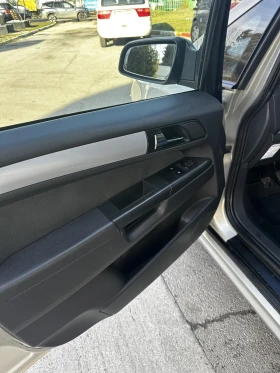 Opel Zafira 1.8i OPC Line* 140к.с. NAVI*  - 3300 € / 6454.24 лв. - 87366449 13