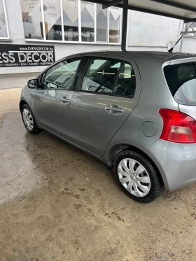 Toyota Yaris - 3750 € / 7334.36 лв. - 45805277 3