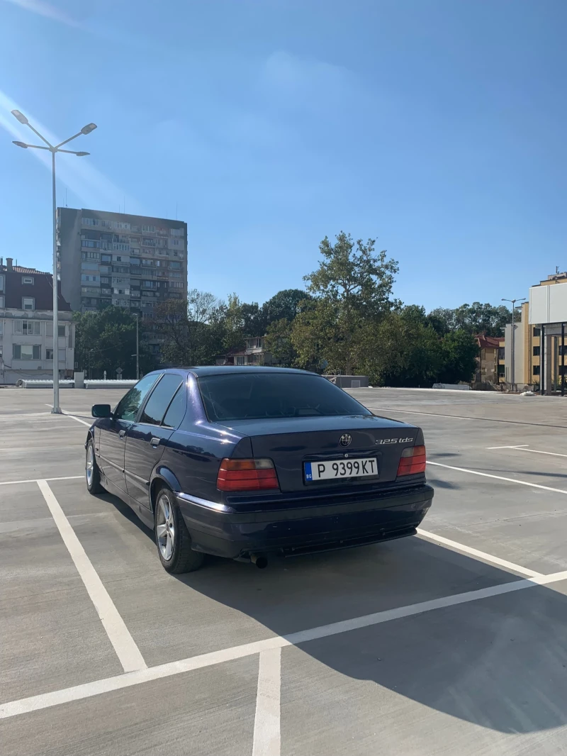 BMW 325 2.5 tds, снимка 3 - Автомобили и джипове - 47584947