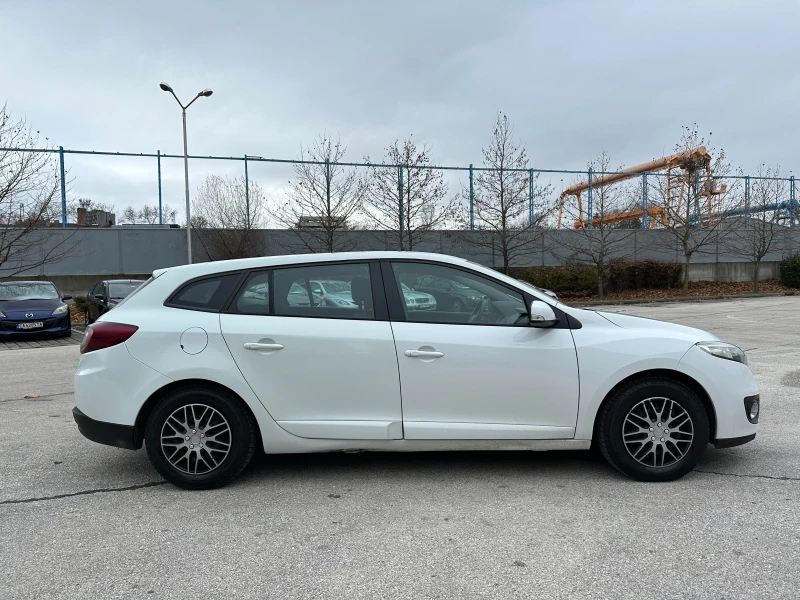 Renault Megane 1.5d 110 к.с., снимка 5 - Автомобили и джипове - 48322219