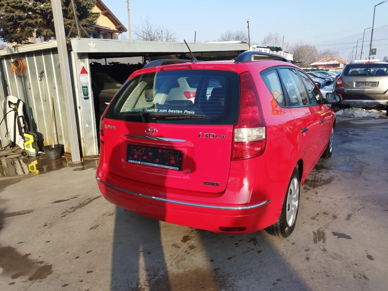 Hyundai I30 1.6 crdi, снимка 4 - Автомобили и джипове - 48731228