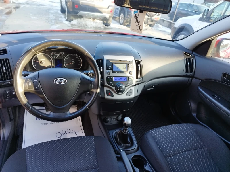 Hyundai I30 1.6 crdi, снимка 11 - Автомобили и джипове - 48731228