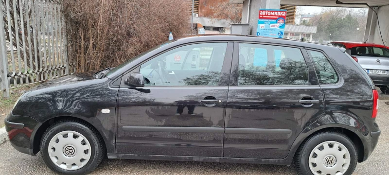 VW Polo лек автомобил, снимка 9 - Автомобили и джипове - 52297330
