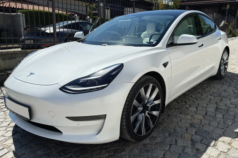 Tesla Model 3 Long Range AWD Heat Pump Dual Motor, снимка 2 - Автомобили и джипове - 51526478
