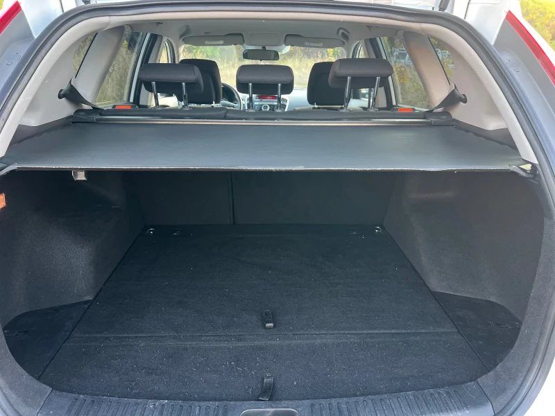 Kia Ceed 1.4i Euro/5a, снимка 16 - Автомобили и джипове - 51822004