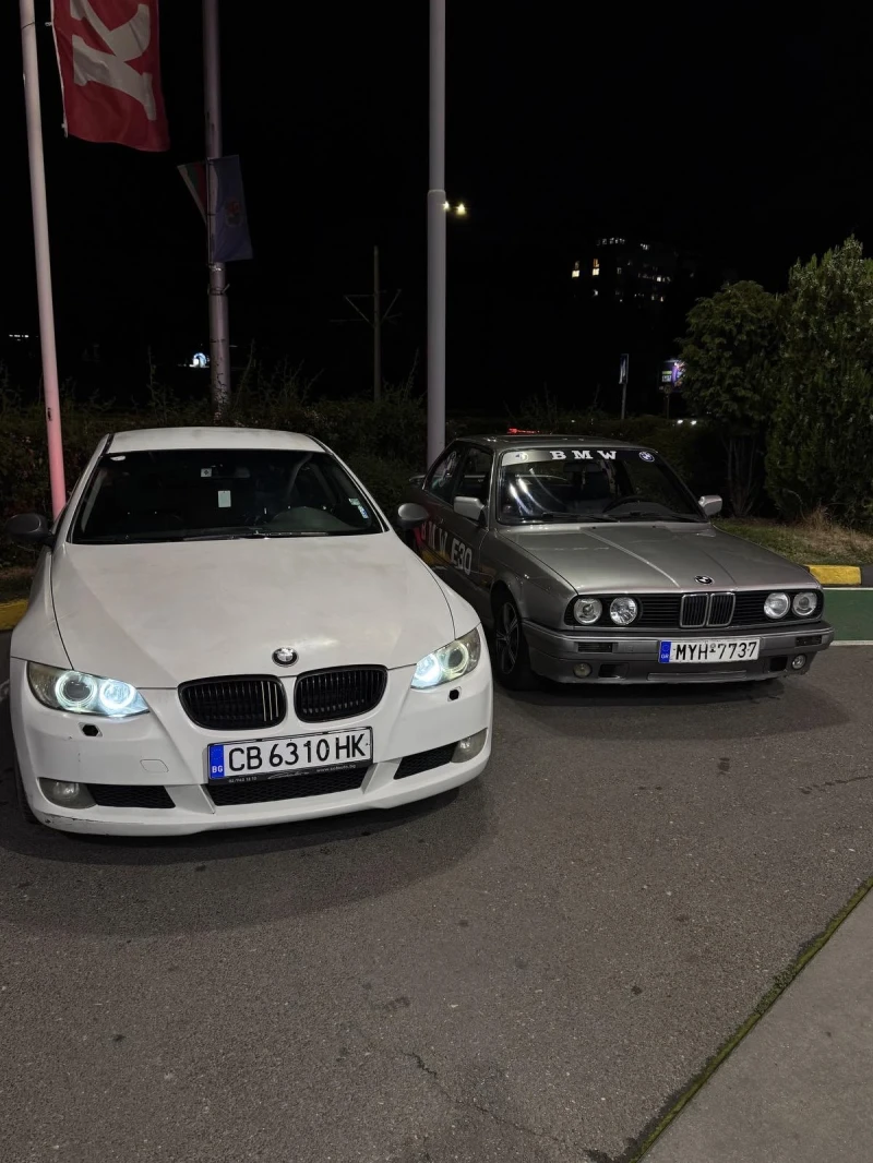 BMW 320, снимка 8 - Автомобили и джипове - 52081387