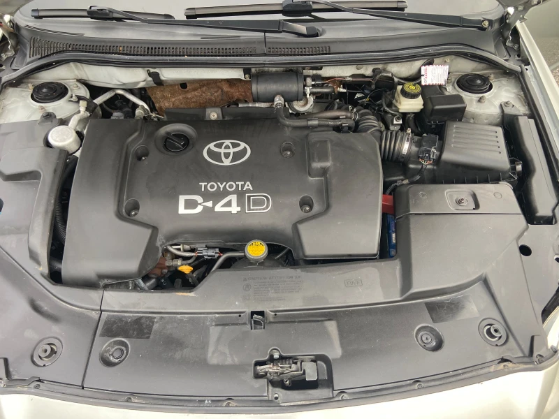 Toyota Avensis 2.0d-Всичко платено!, снимка 16 - Автомобили и джипове - 52447681