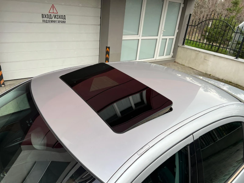 Mercedes-Benz E 220 Седан Автоматик Валидни КАСКО, Гр.отгов, Техн.прег, снимка 8 - Автомобили и джипове - 52789994