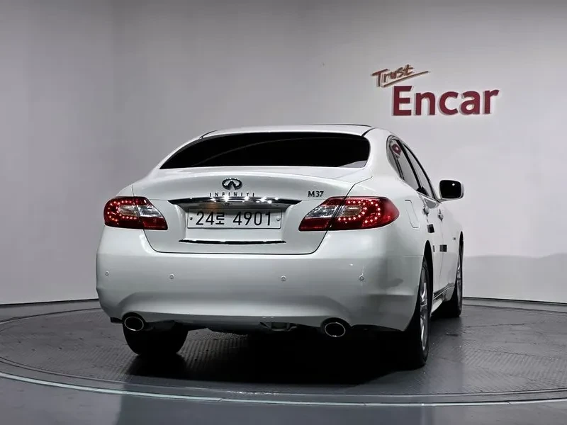 Infiniti M 37 3.7 - САМО 30% АВАНС, снимка 4 - Автомобили и джипове - 56285476