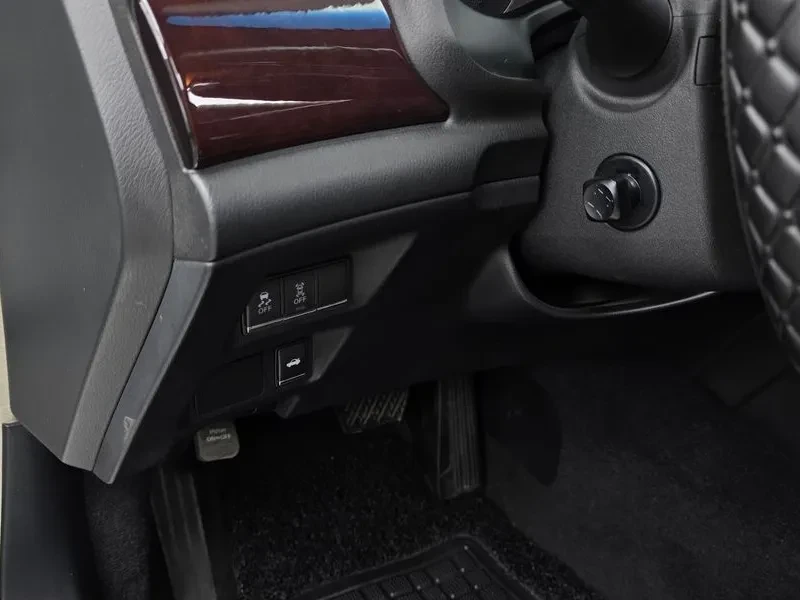 Infiniti M 37 3.7 - САМО 30% АВАНС, снимка 17 - Автомобили и джипове - 56285476