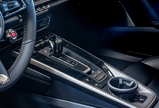 Porsche 911 Turbo S = NEW = Гаранция, снимка 11 - Автомобили и джипове - 56298789