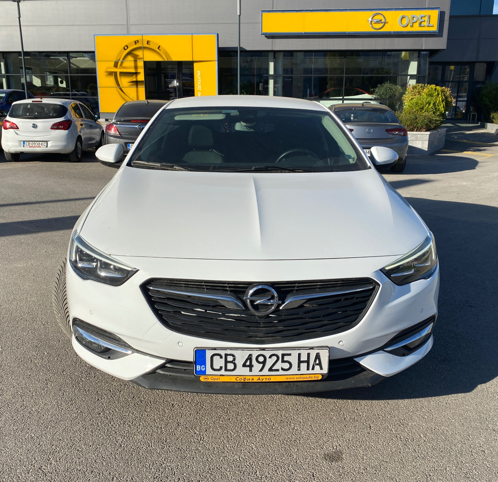 Opel Insignia 1.5Turbo-GSinnovation/165kc/лимузина - изображение 1