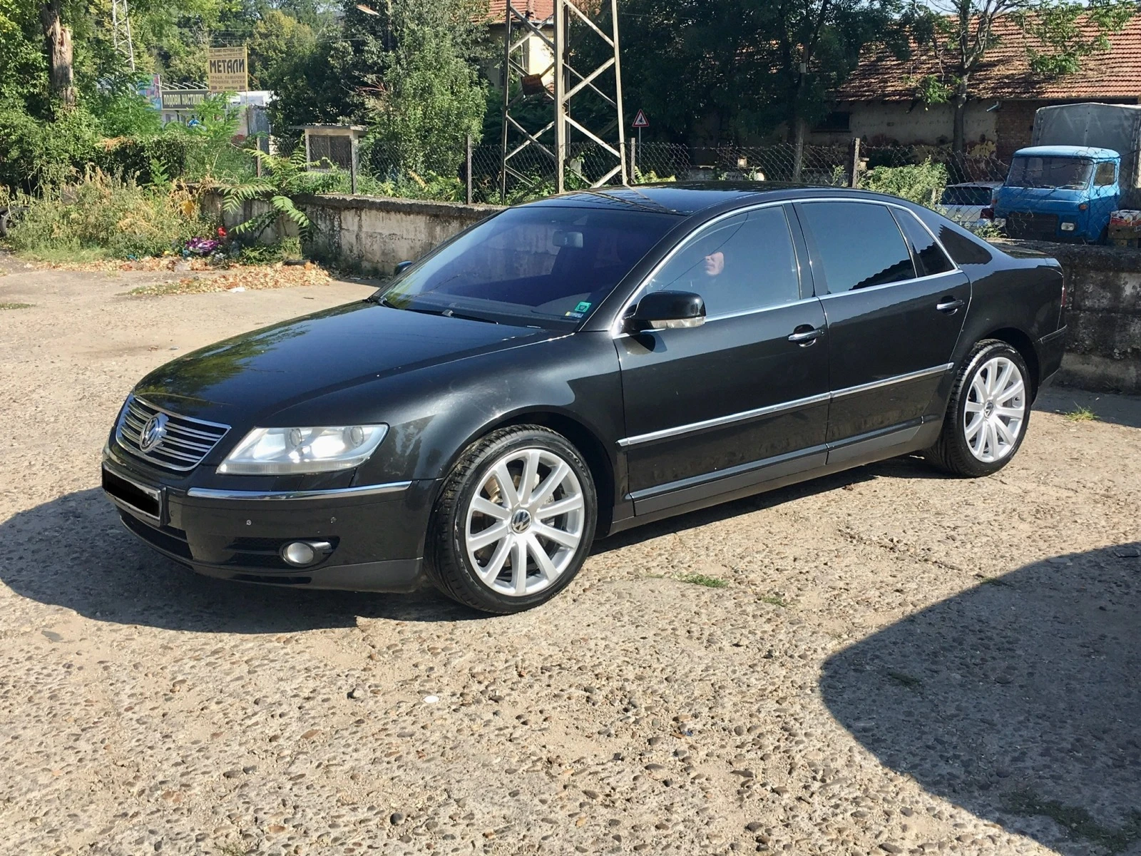 VW Phaeton V8 4.2 - изображение 2