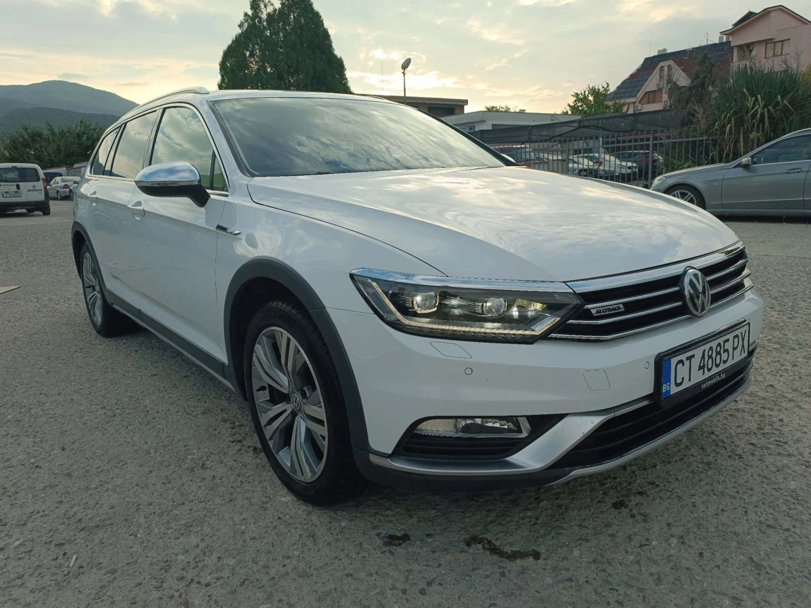 VW Alltrack 2.0TDI 190KC FULL SERVICE IN VW 6 SPEED  - изображение 3