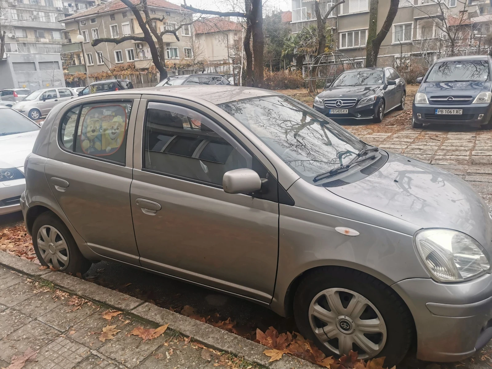 Toyota Yaris 1.3  - изображение 3