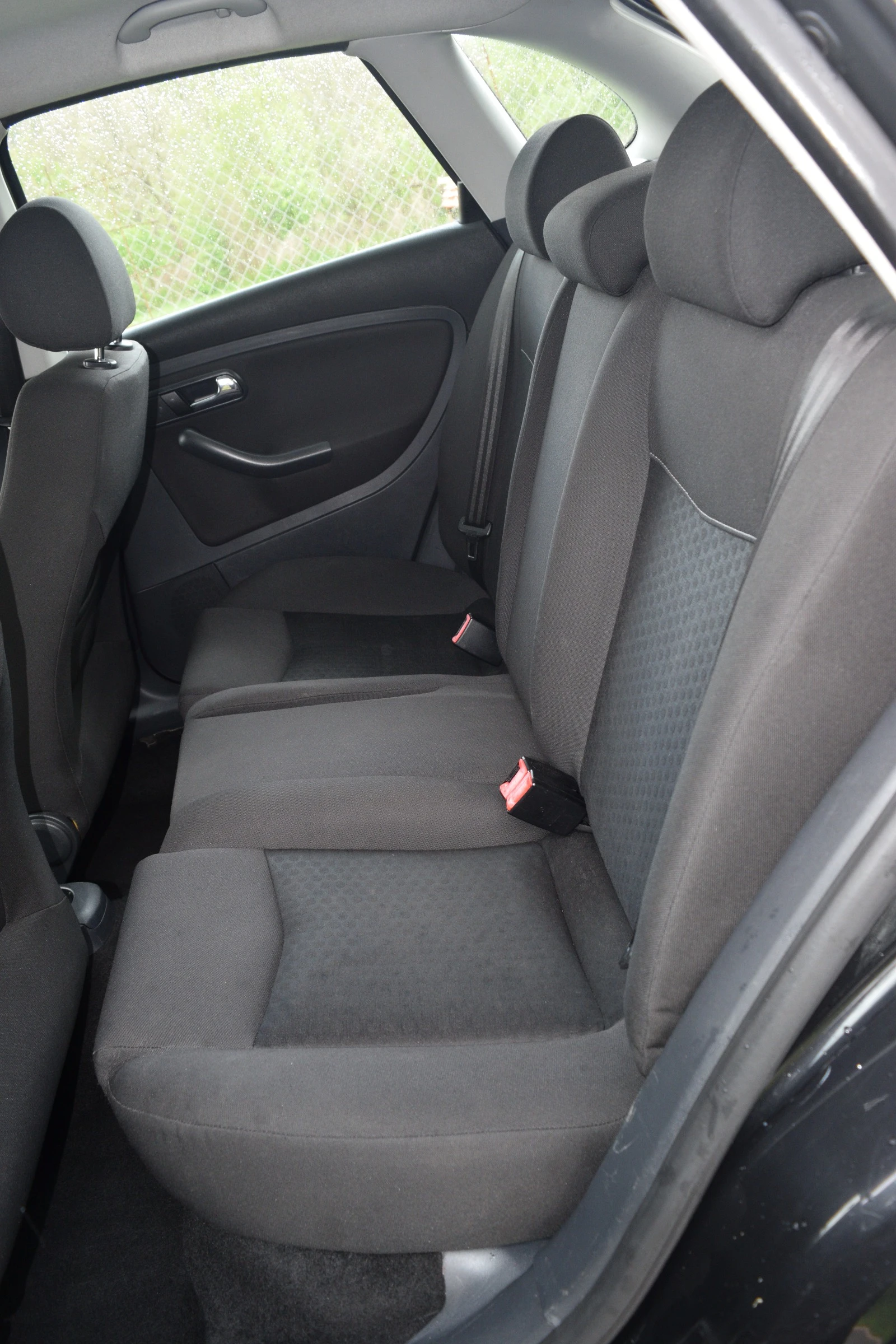 Seat Ibiza  - изображение 7