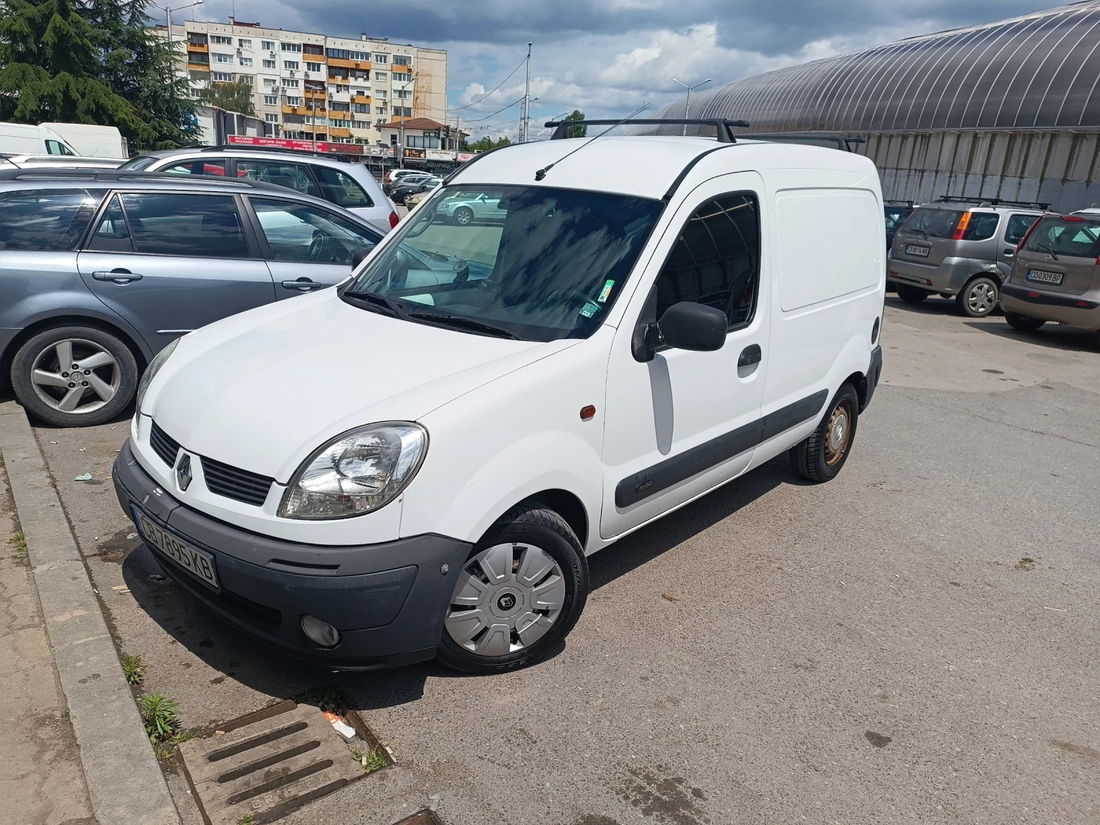 Renault Kangoo 1.4 - изображение 2