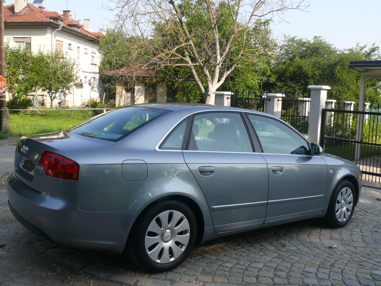 Audi A4 B7 - изображение 7