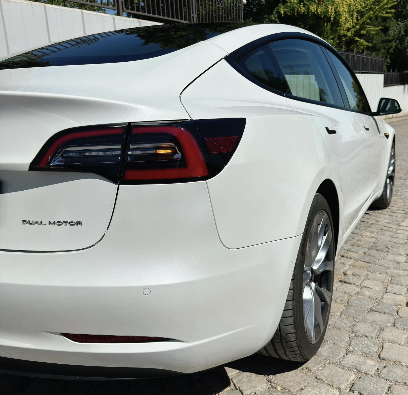 Tesla Model 3 Long Range AWD - изображение 8