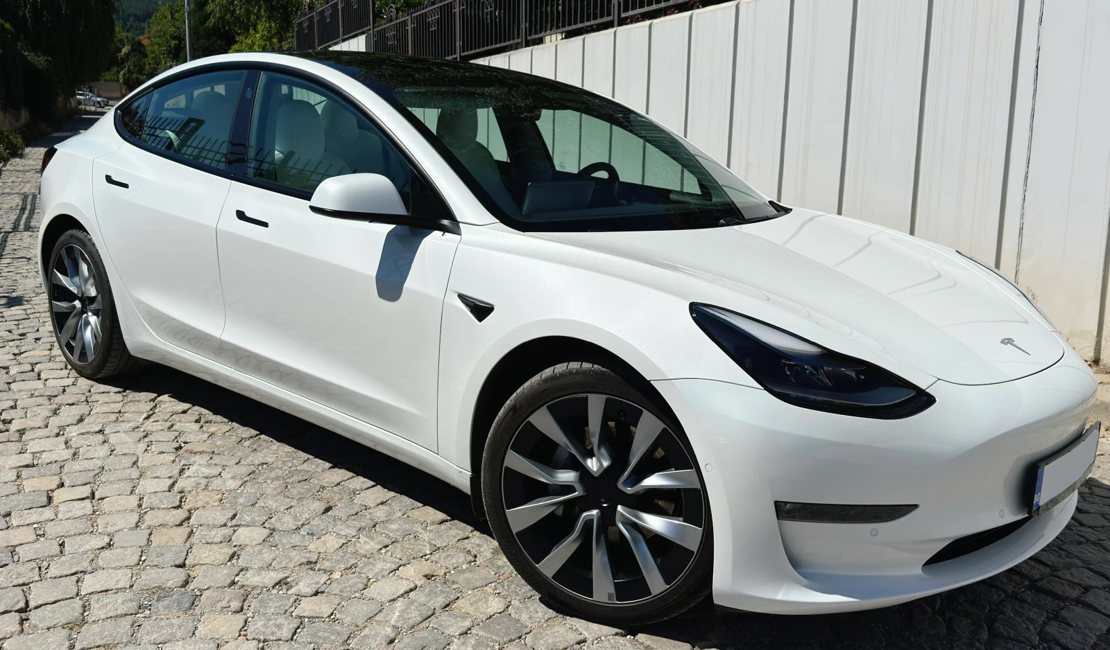 Tesla Model 3 Long Range AWD - изображение 10