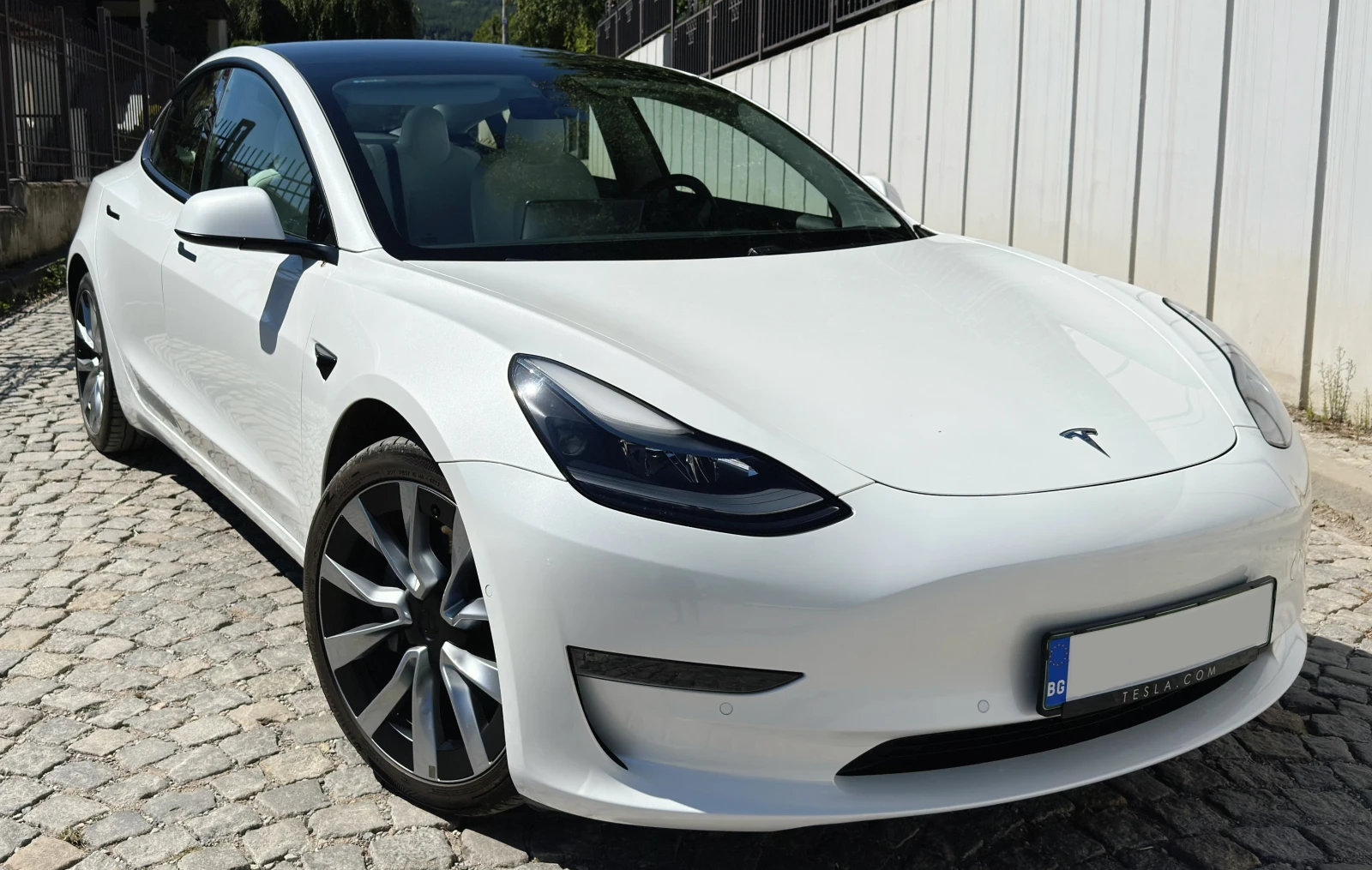 Tesla Model 3 Long Range AWD Heat Pump Dual Motor | Mobile.bg   1