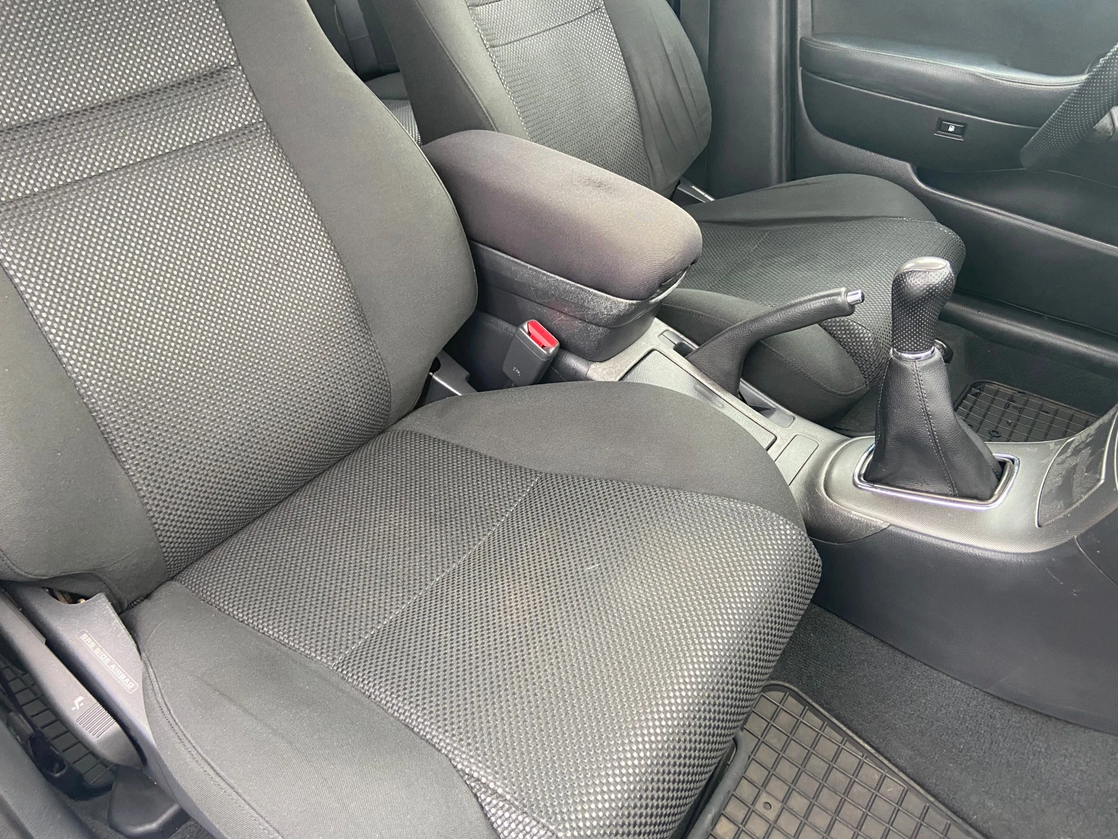 Toyota Avensis 2.0d- ! | Mobile.bg   14