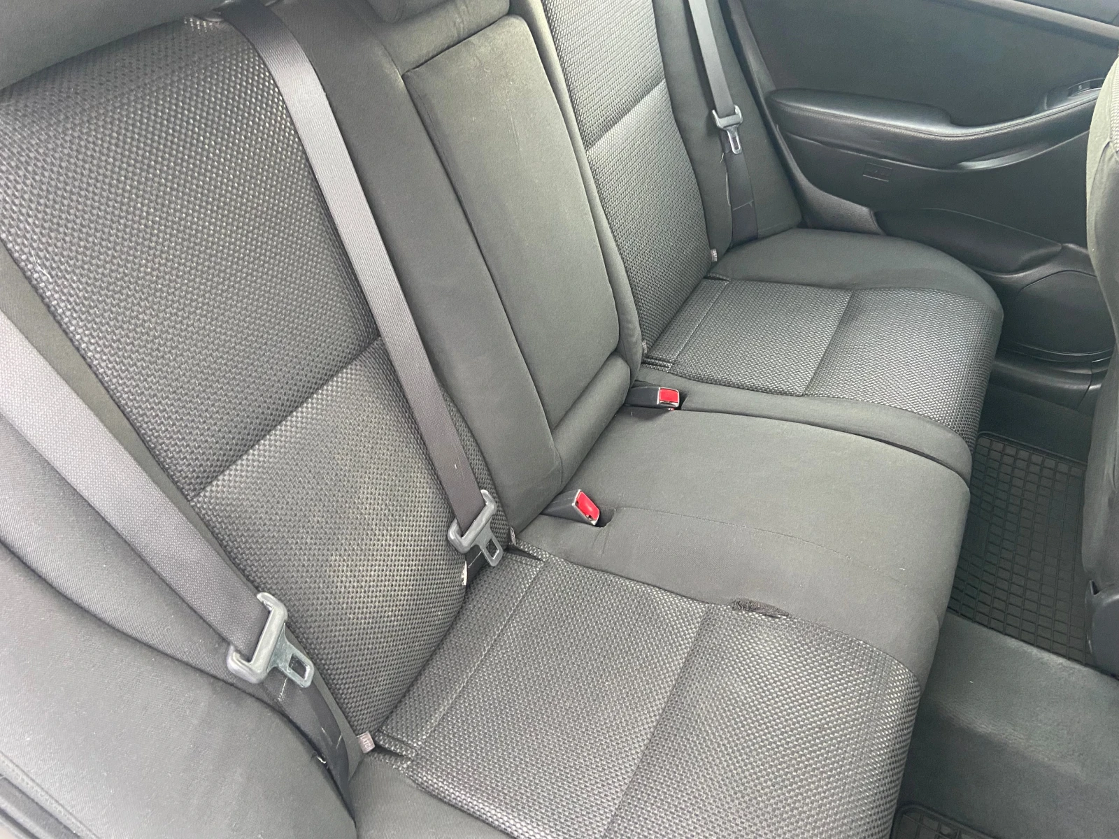 Toyota Avensis 2.0d- ! | Mobile.bg   15